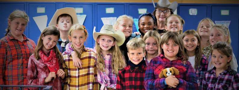 Daisy Brook Students 2021-2022